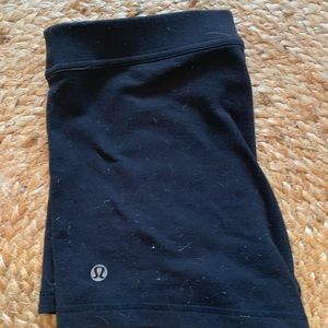 Black lululemon workout shorts